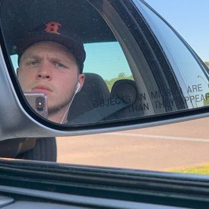 Meet your Posher, Tom